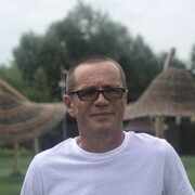  ,  Valentin, 55