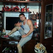  ,   Runy, 39 ,   