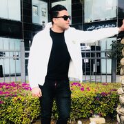  Soho,   Abanoub, 28 ,   ,   
