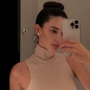  ,  Lina, 25