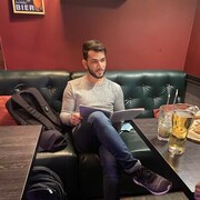  ,   Hamed, 28 ,   ,   , c 