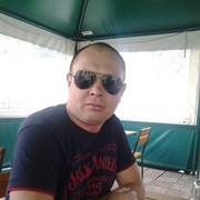  ,   Serj, 44 ,   
