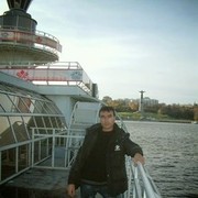  ,   Rustam, 32 ,   