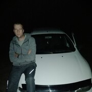 ,   Vitalik, 37 ,  