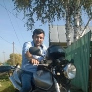  ,  Akbar, 37