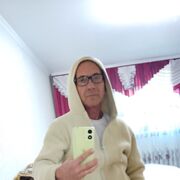  ,  Anatol, 60