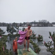  ,   Ruslan, 33 ,   ,   , c , 