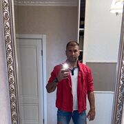  ,   Sasha, 79 ,   ,   