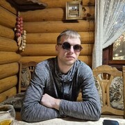  ,  Nikita, 26