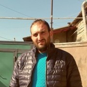  ,  Arman, 32