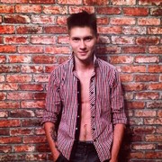  ,  Aleks, 29