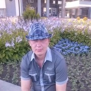  ,   Andrei, 40 ,  