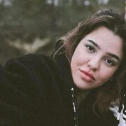  ,  Karina, 22