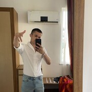  ,   Erik, 22 ,   ,   