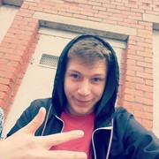  ,  Sergejs, 27