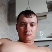  ,  Vitaliy, 32