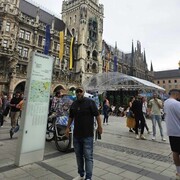  ,  Gvitich, 32
