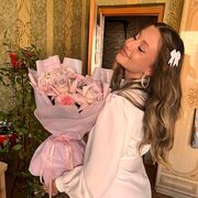  ,   Veronica, 23 ,   ,   