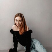  , 