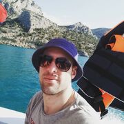  ,   Maxim, 38 ,   ,   
