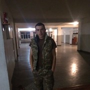  ,  Seyran, 24