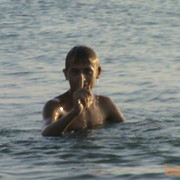  ,   Denis, 33 ,     , c 