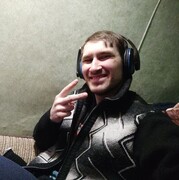  ,  Oleg, 32
