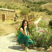  ,   Anna, 44 ,  