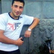  ,   GARIK, 42 ,  