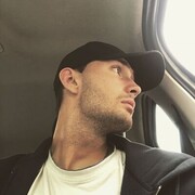  ,  Alex, 27