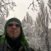  ,   Kurt, 43 ,   