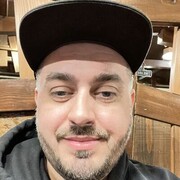  -,   Luis, 43 ,     , c 