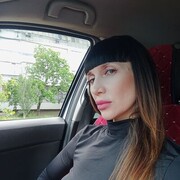  ,  Diana, 40