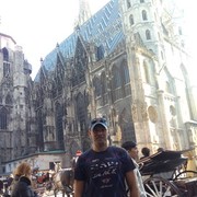  ,   Yevhenii, 40 ,   ,   , c , 