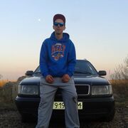  ,  Max, 33