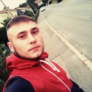  ,   Adrian, 28 ,   