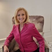  ,   Allure, 51 ,   c 