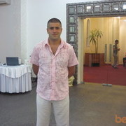  ,   Hayk, 42 ,  