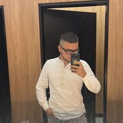  ,  Laurentiu, 21