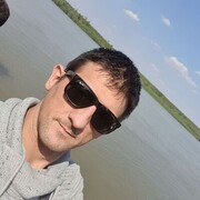  ,   Ilija, 39 ,   ,   