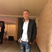  ,  Albert, 34