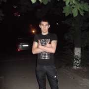  ,   Alex, 35 ,   