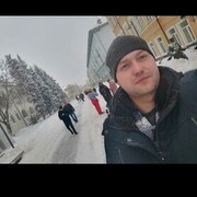  ,   Maxim, 32 ,   ,   