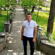  ,   Narek, 28 ,   ,   