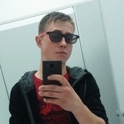  ,   Andrei, 25 ,   ,   , c 