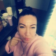  ,   MiLana, 42 ,  