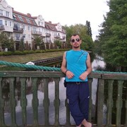  ,  Andji, 39