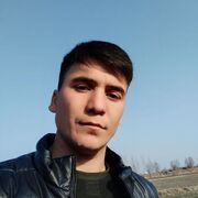  ,  Elyor, 28