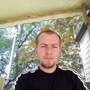  ,  Igor, 32