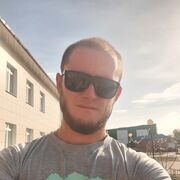  ,   Ayrat, 32 ,   ,   , c , 